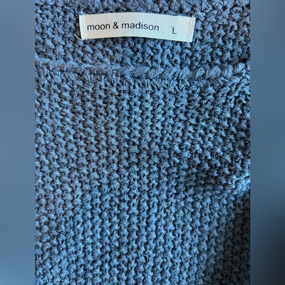 Moon & Madison Charcoal Knit Top - Picture 4 of 4
